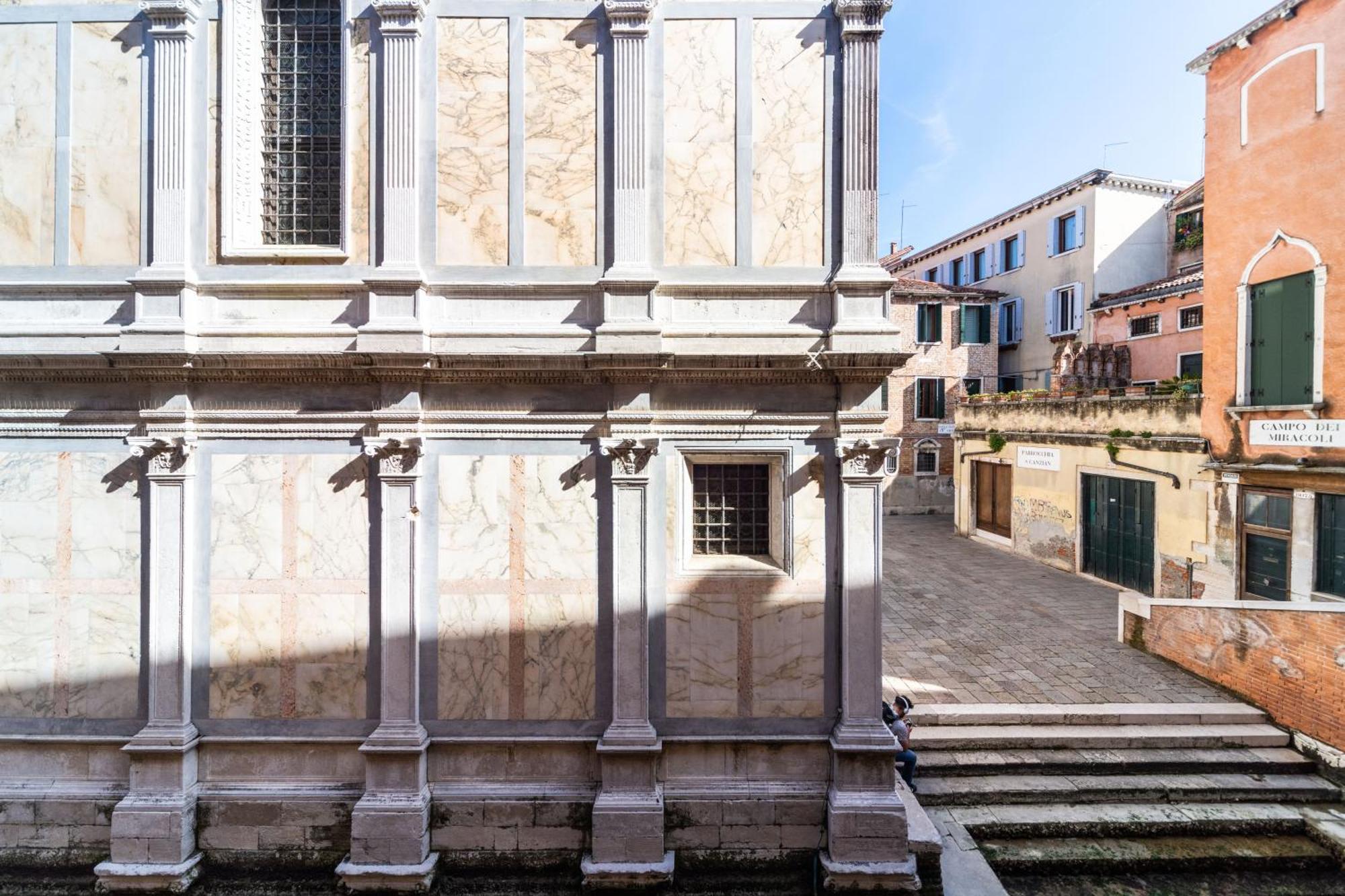 Palazzo Miracoli Apartments Venice Exterior photo